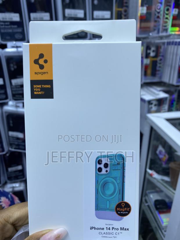 Mrgte Spigen Tough Armor Magfit for iPhone 14 Pro Max - main view