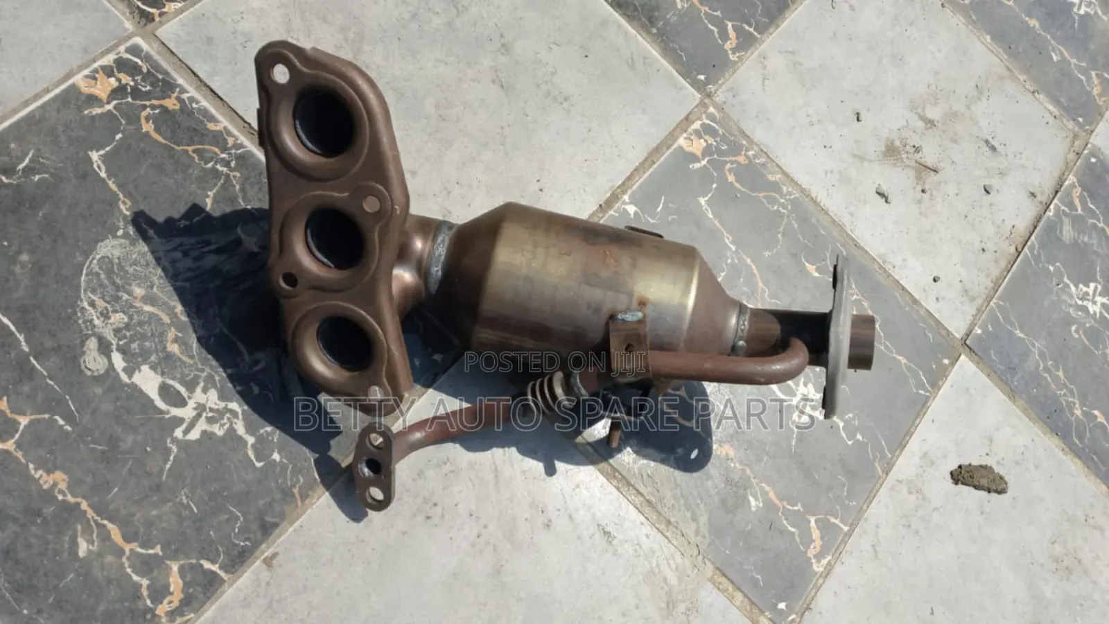 Toyota Passo Complete Mufler