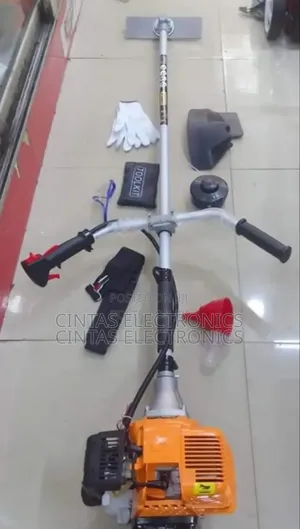 Dera 4stroke Brush Cutter