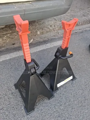 Steel Jack Stands With 3 Ton Capacity