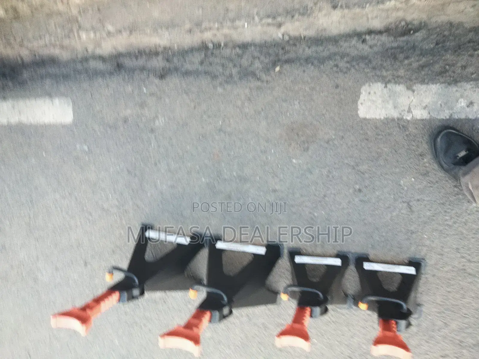 Jack Lifters/Jack Stands