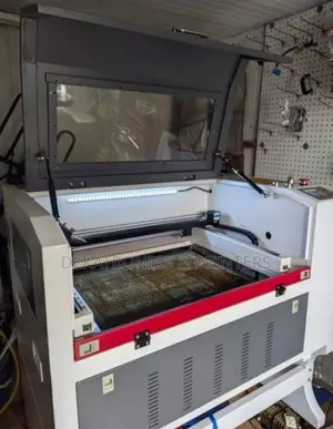 60cmx90cm Co2 Laser Cutting and Engraving Machine