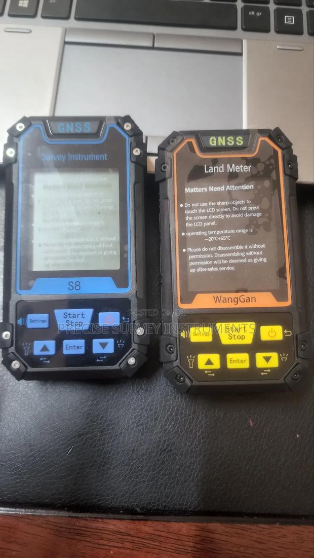 Handheld GPS Device for Accurate Positioning of Waypoints - main view