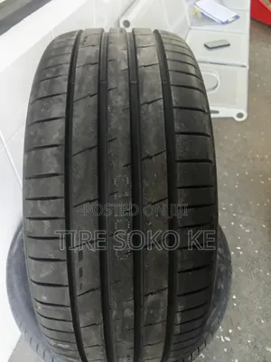 245/45r18 Maxxis Victra Sport Vs6