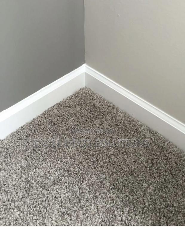 Deep-Tone Luxury Carpet - main view