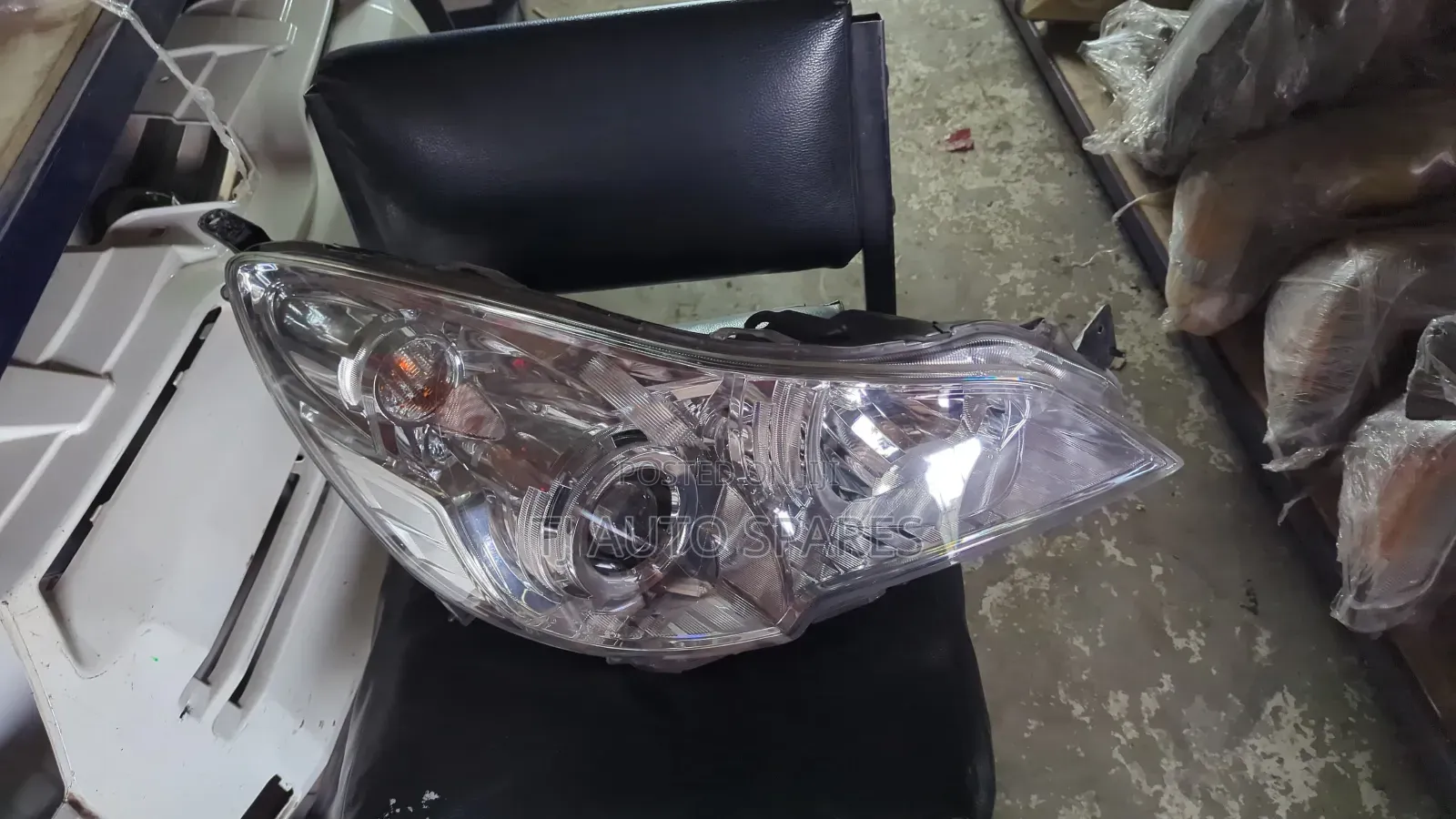 Headlight Br9 Outback