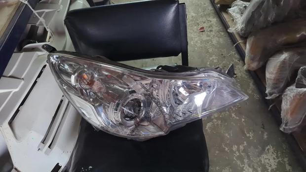 Headlight Br9 Outback - main view