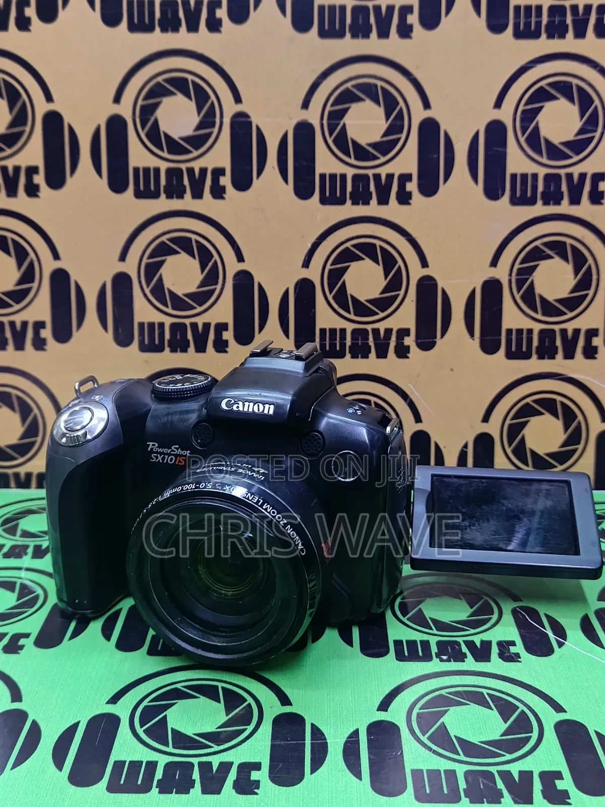 Canon Sx10is Flip Screen Camera