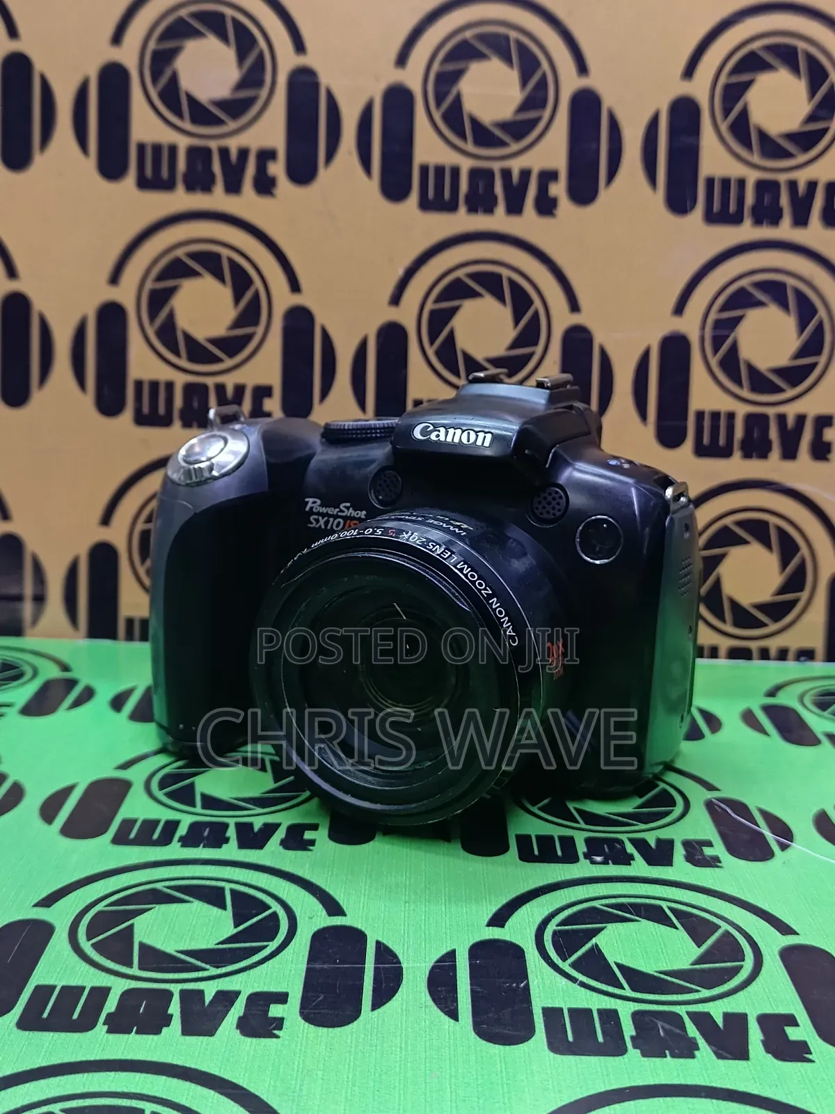 Canon Sx10is Flip Screen Camera