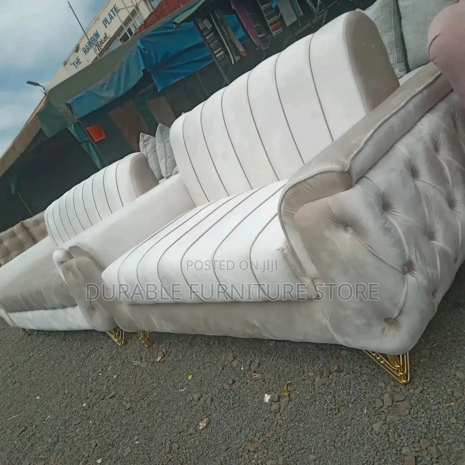 Modern  Chesterfield  Design