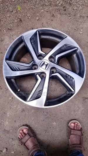 Honda Vezel Rims Size 17"At Affordable Cost Original