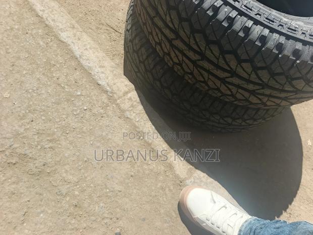 265/70 R16 Cf 1000 Comfoser - thumbnail 2