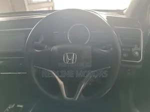 Honda Grace 2018 Silver