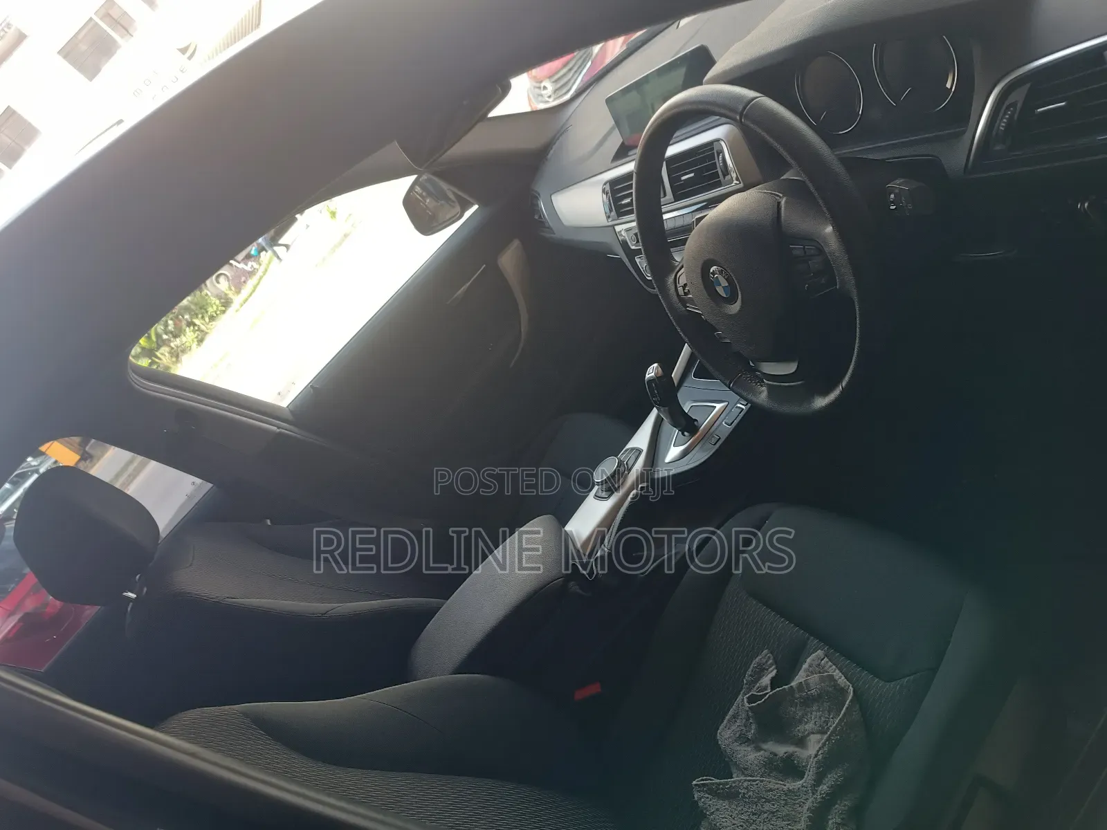 BMW 118i 2018 Black