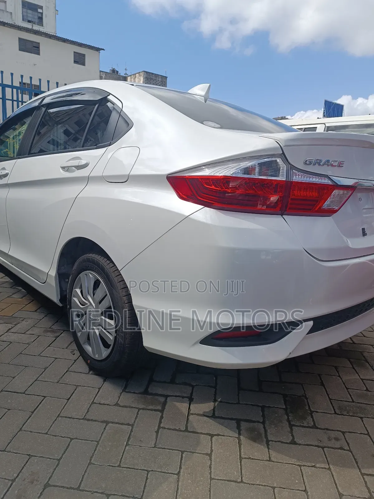 Honda Grace 1.5 Hybrid FWD 2018 White