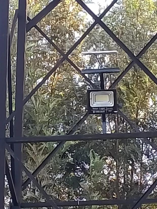 High Quality 200w Solar Flood Lights - thumbnail 4