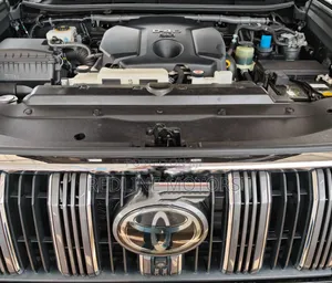 Toyota Land Cruiser Prado 4.0 Petrol TZ-G 2018 Black