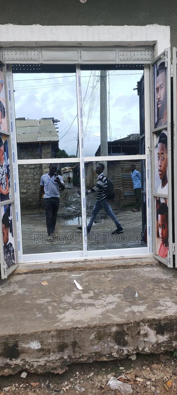 Aluminium and Glass - thumbnail 18