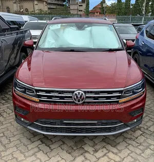 Volkswagen Tiguan 2019 Red