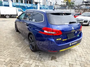 Peugeot 308 2018 Blue