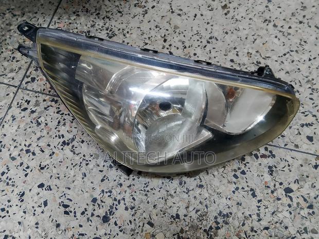 Headlight Mitsubishi Mirage