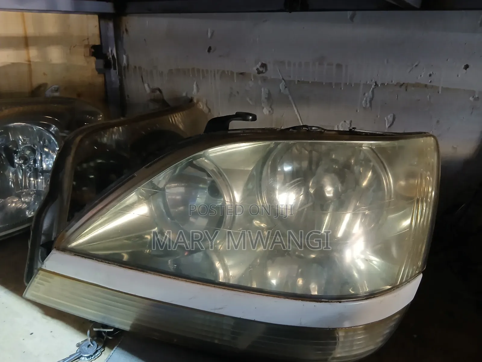 Harrier 2000-2005 Old Model Headlight
