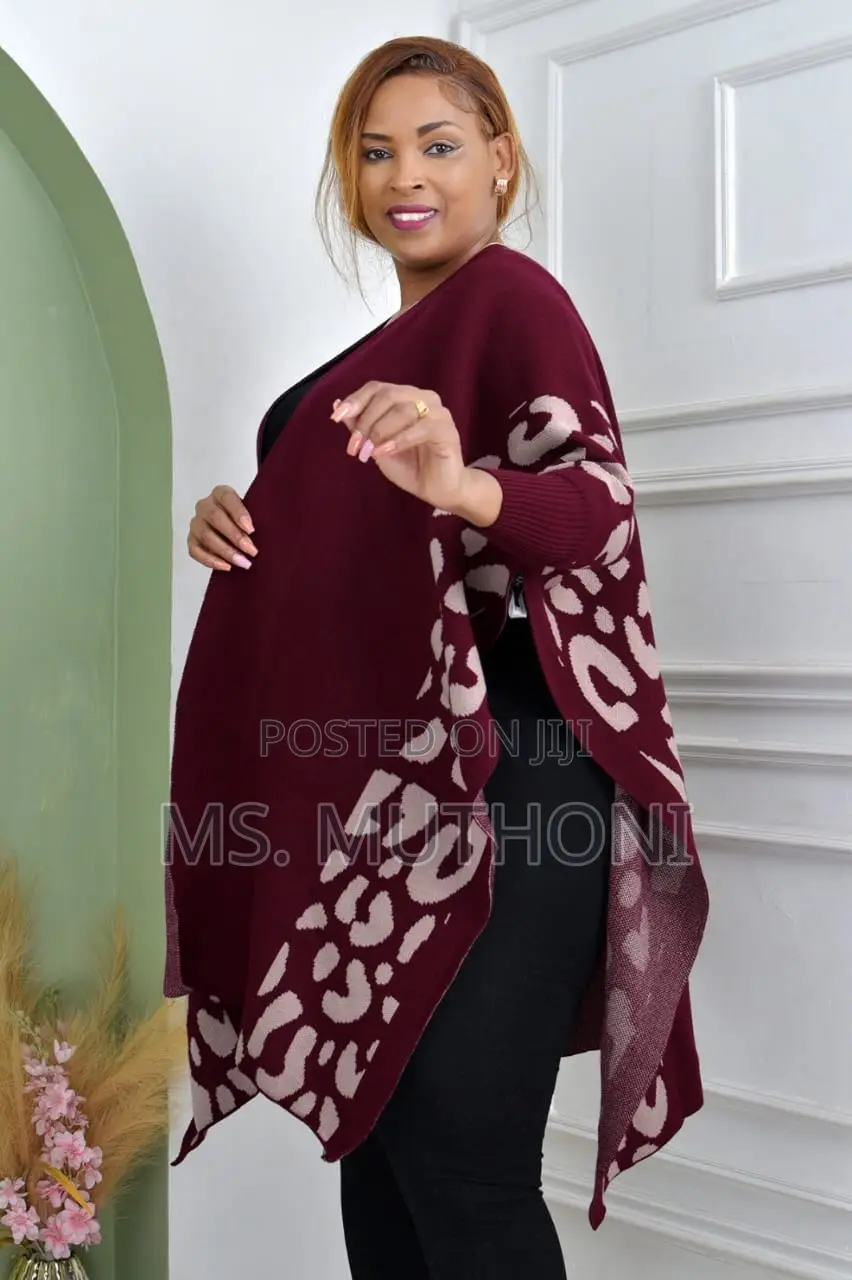 Ladies Elegant Warm Free Size Stylish Cover Up