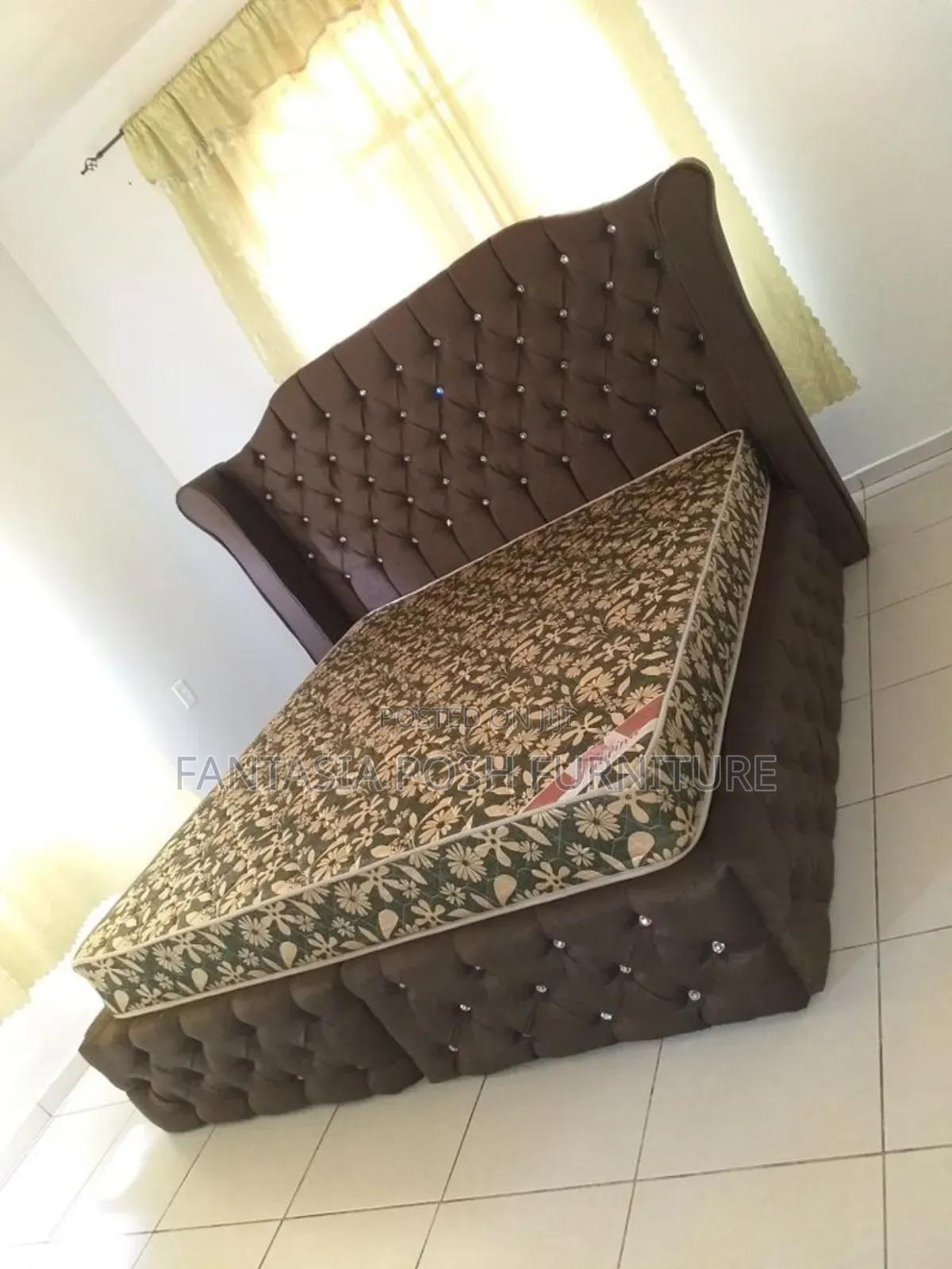 5x6 Brown Wingback Tufted Chester Bed