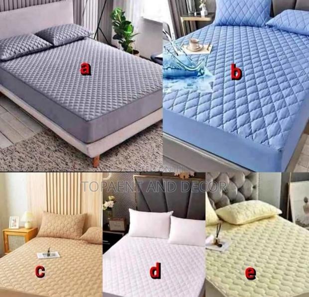 Soft and Silent Waterproof Mattress Protector Comfort