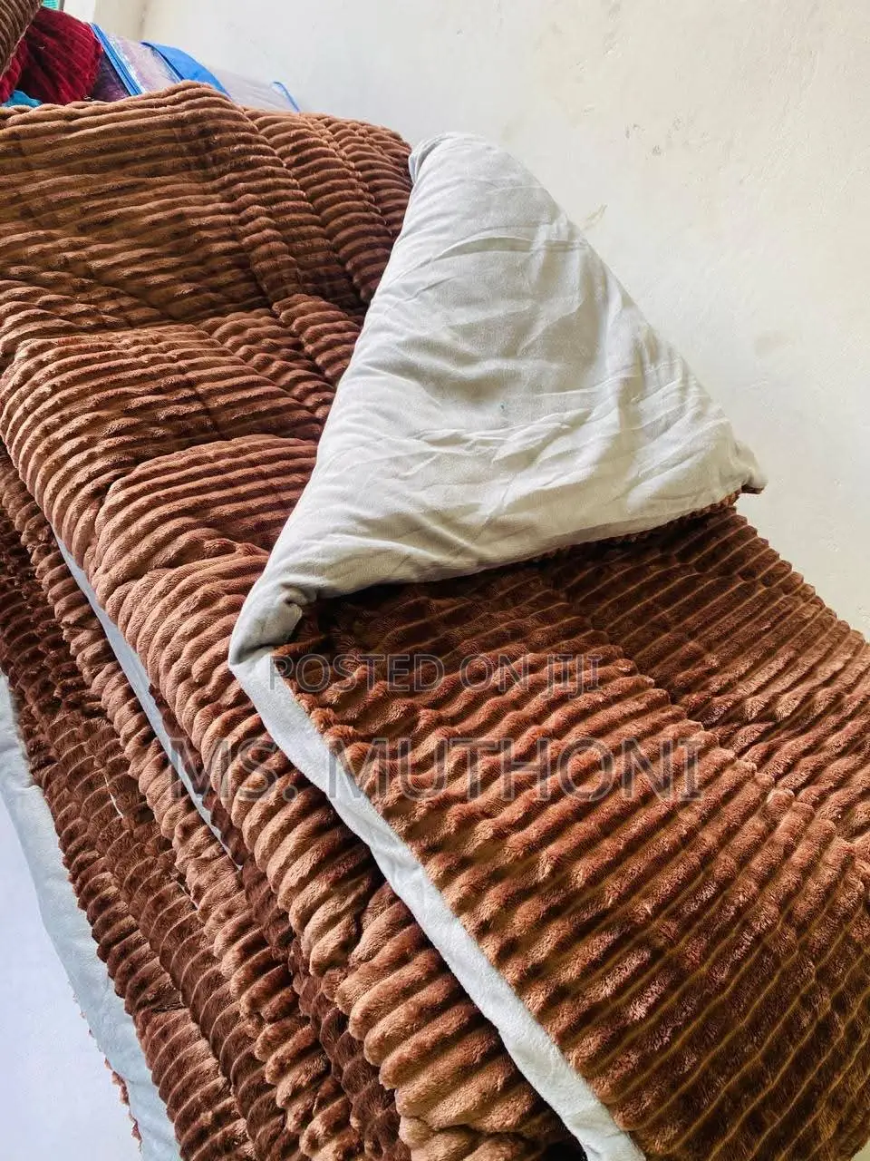 6x7 Warm Single Velvet Duvets*