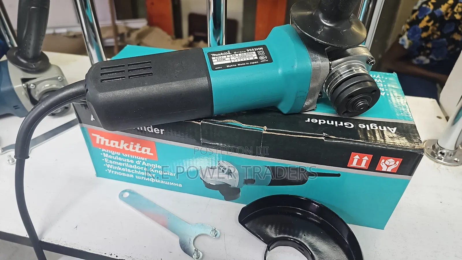 4 Inch Makita Angle Grinder