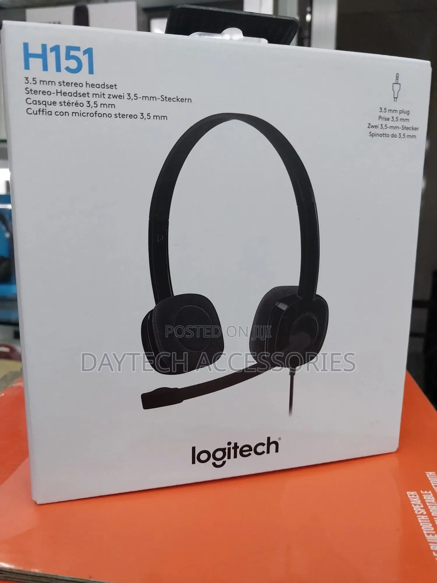 Logitech H151 Wired Headphones on Ear Headphones With Mic