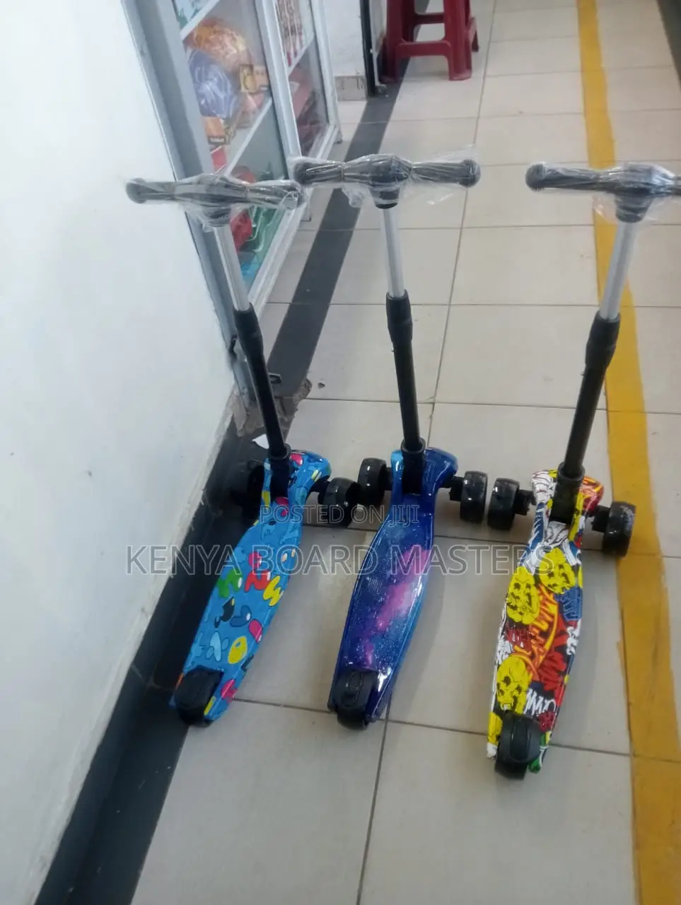 Scooters With Abs Broad Base and 3 Wheels Scooter