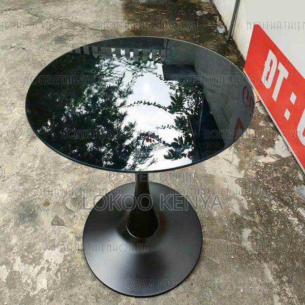 Dining Table : Tulipedge Black Dining Table - main view