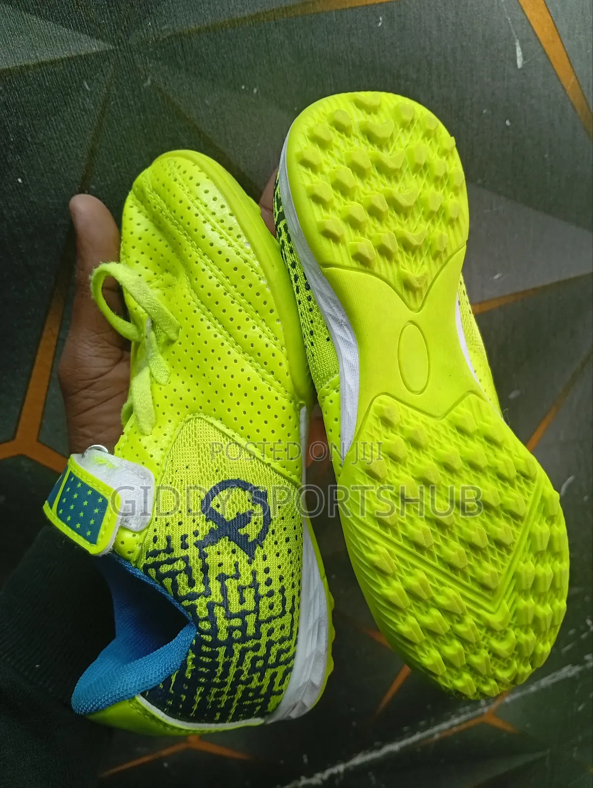 Kids Football Trainers