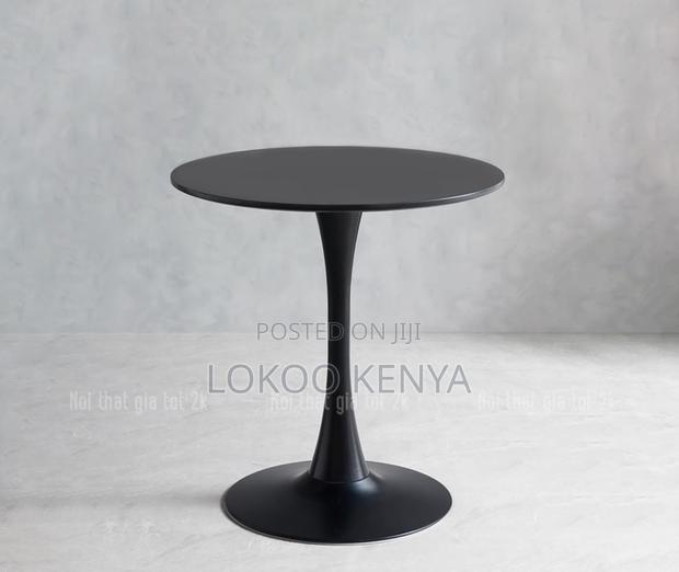 Dining Table : Tulipedge Black Dining Table - thumbnail 2