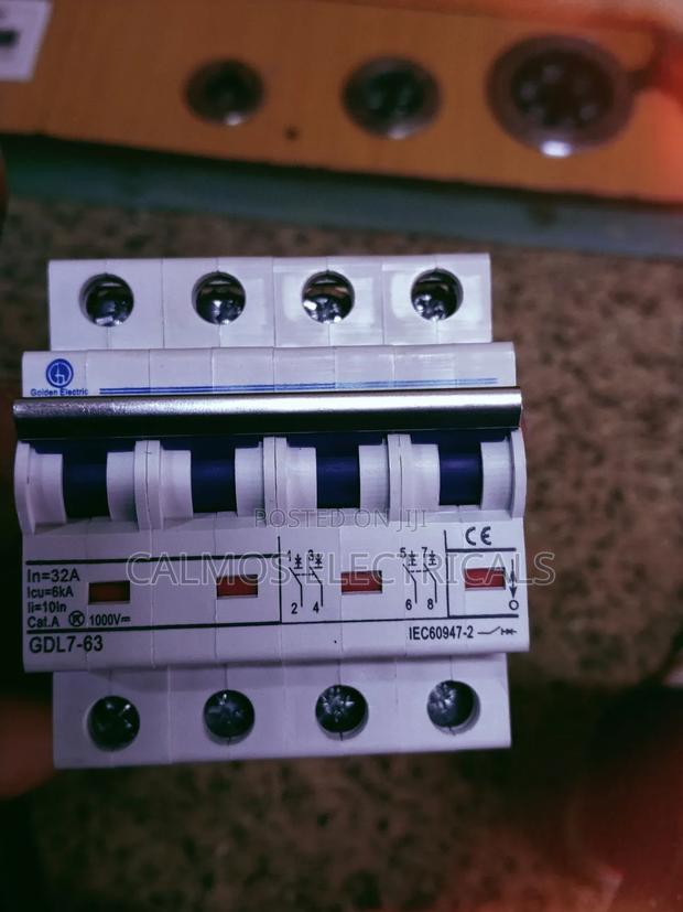 Solar MCB 4pole - thumbnail 5