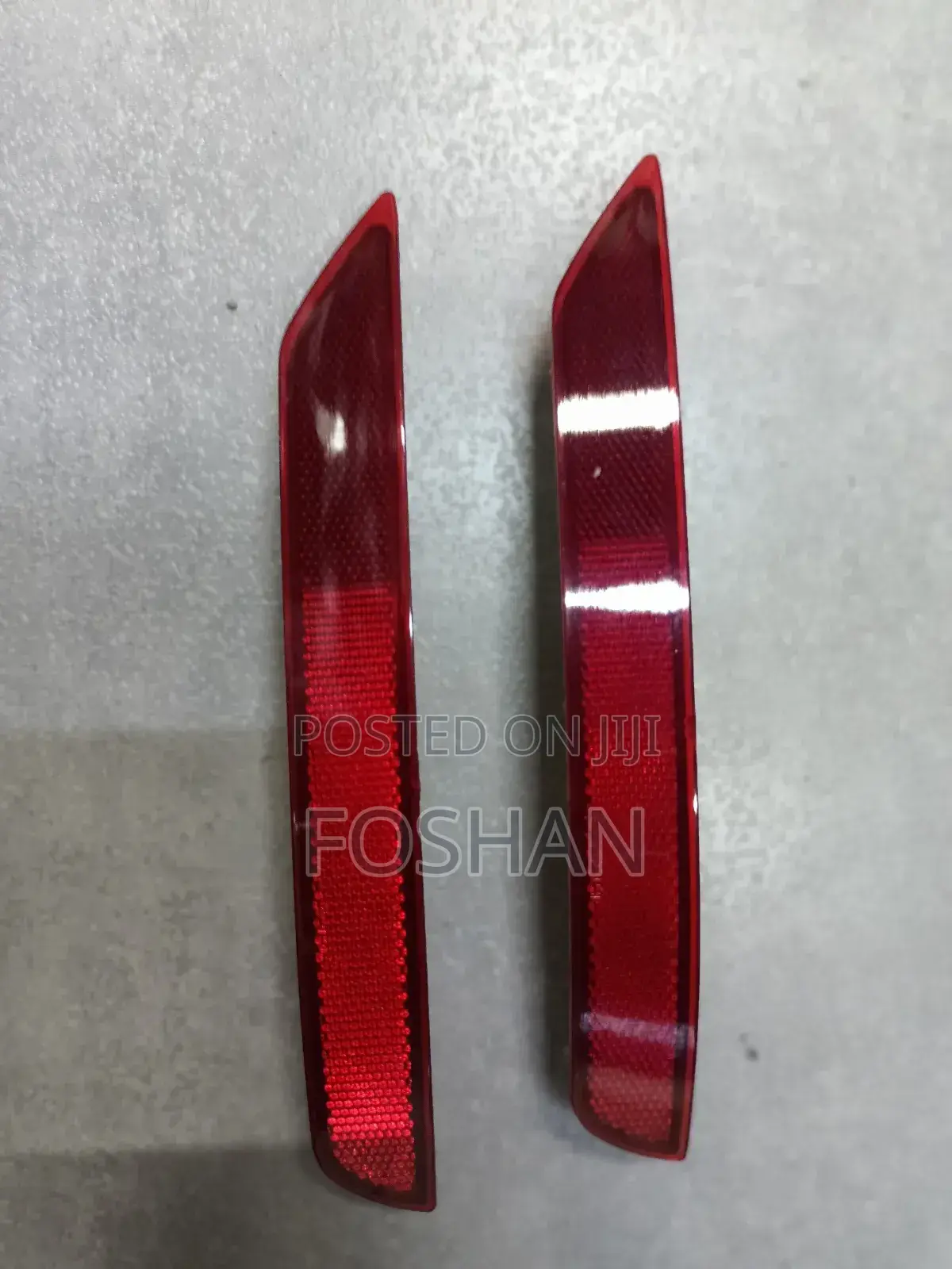 Subaru Sj/Sh Bumper Reflector