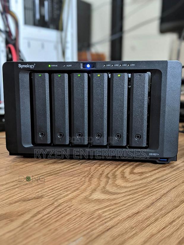 Ugreen Nasync Dxp6800 Pro 6-bay Network Attached Storage - main view