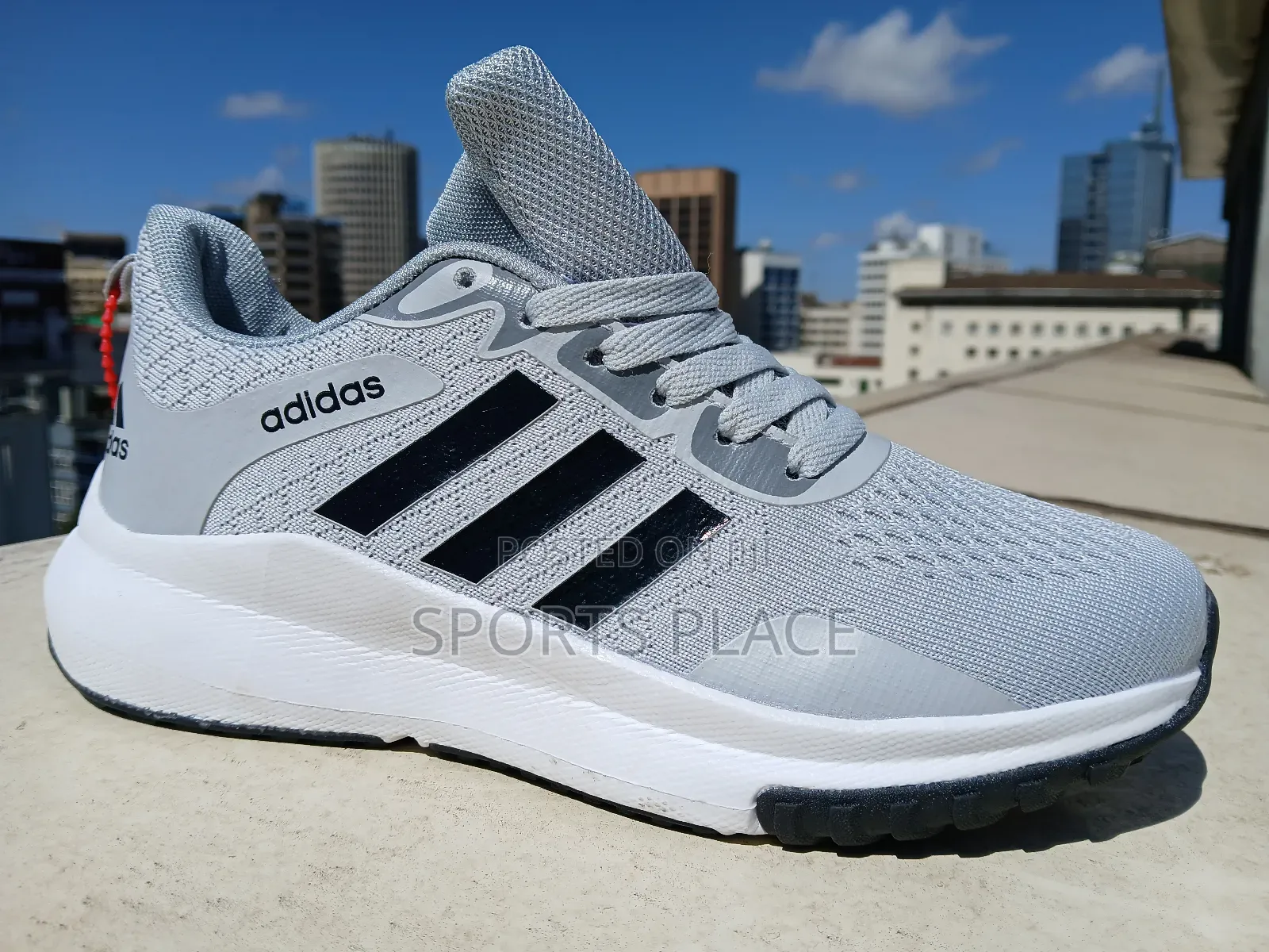 Sale Adidas Running/Gym Sport Shoes Grey