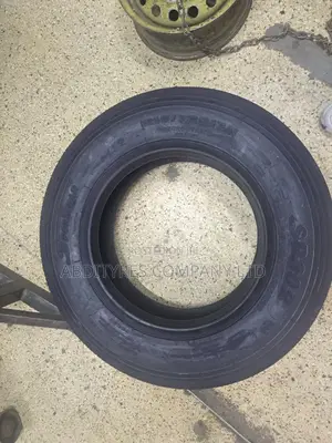 215/75r17.5 Sportrak
