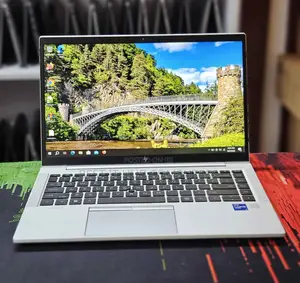 Laptop HP EliteBook 840 G8 16GB Intel Core i7 SSD 512GB