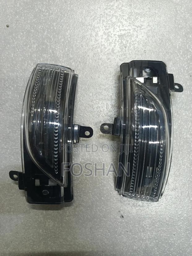 Subaru Sj/Outback/Impreza Side Mirror Blinker