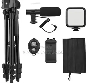 Vlogging Kit With Tripod Stand