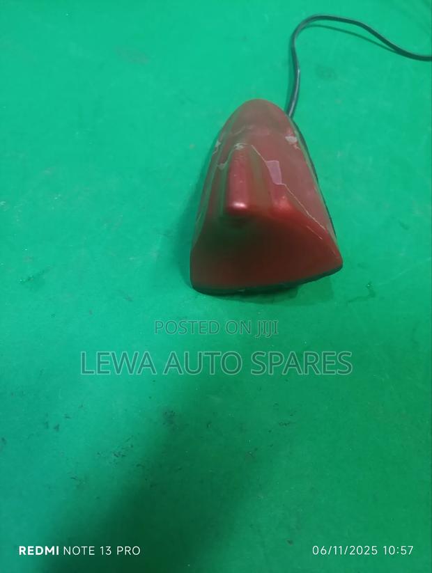 Antenna Honda Vezel - thumbnail 3