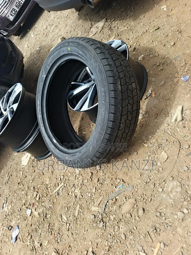 245/50r20 Fortune Tyre - main view