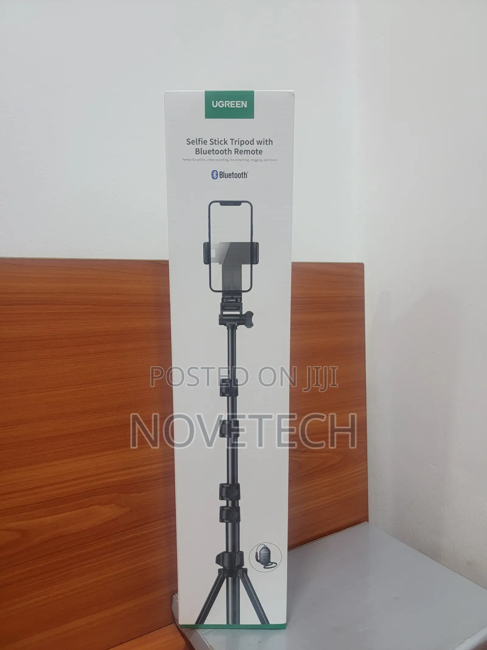 Ugreen Bluetooth Selfie Stick Tripod Stand Remote Shutter