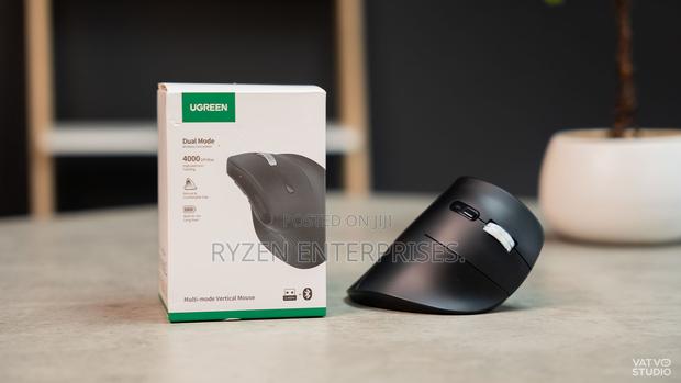 Ugreen Multi-mode Vertical Mouse