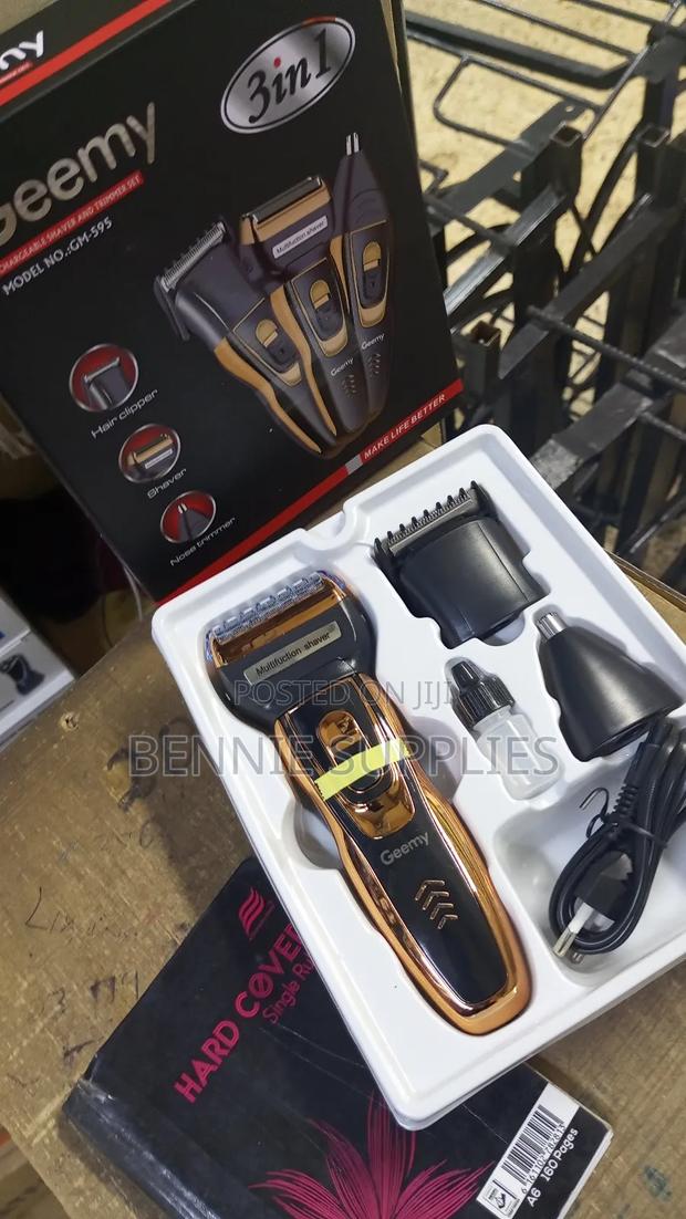 Geemy Rechargeable Cordless Shaving Machine