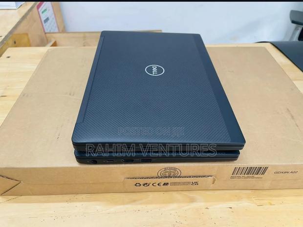 Laptop Dell Latitude 7390 8GB Intel Core i5 SSD 256GB - thumbnail 2
